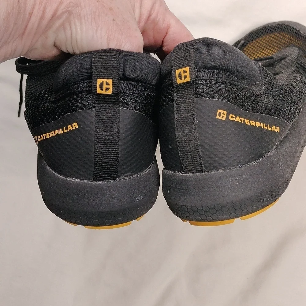 Caterpillar unisex mesh